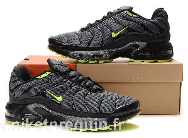 nike air tn green sole green brand black vamp 01